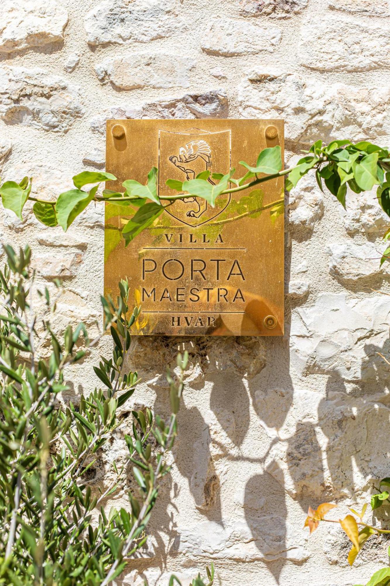 Villa Porta Maestra Hvar Town Bagian luar foto